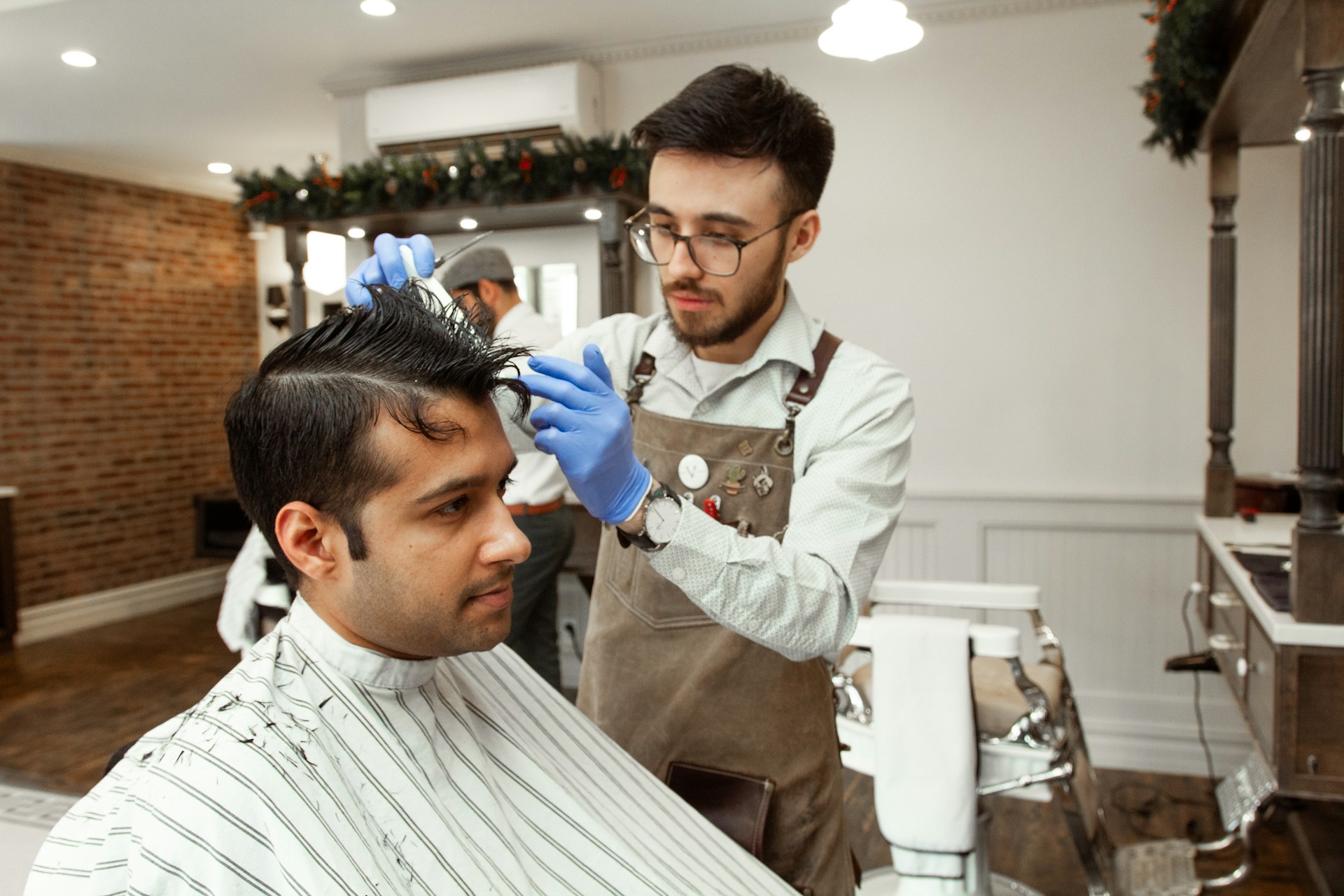 Find the Best Haircut Salon in Dubai at House of Cuts